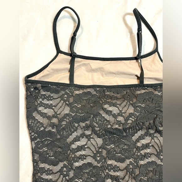 Express Best Loved Bra Cami Elegant Lace Stretch Top in Green/Tan XS - Picture 8 of 11